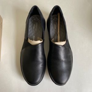 Clarks Women's Kayleigh Step Loafer Black Interest Suede Combi 11